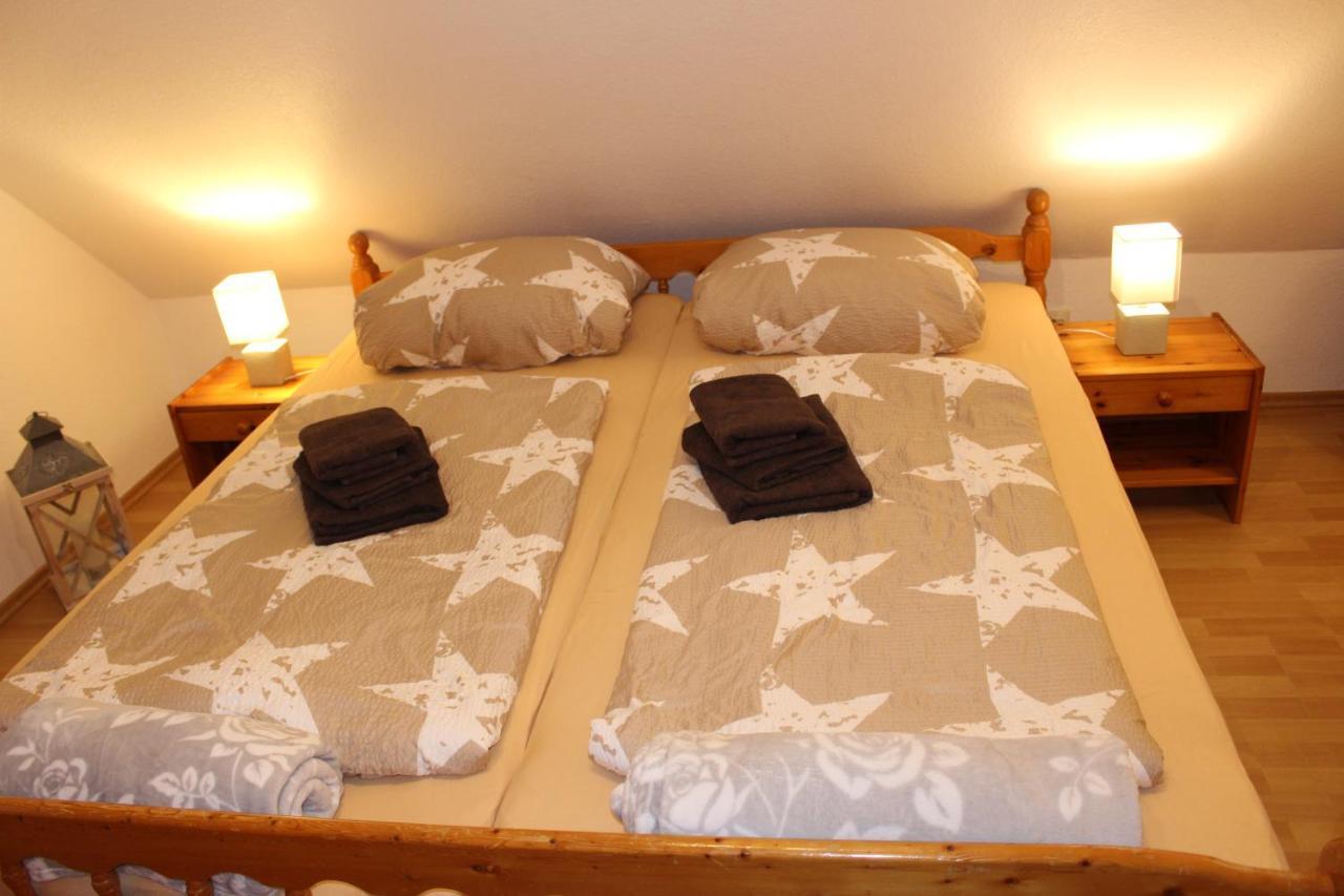 Ferienwohnung "Nordseeglueck" Greetsiel Eksteriør billede